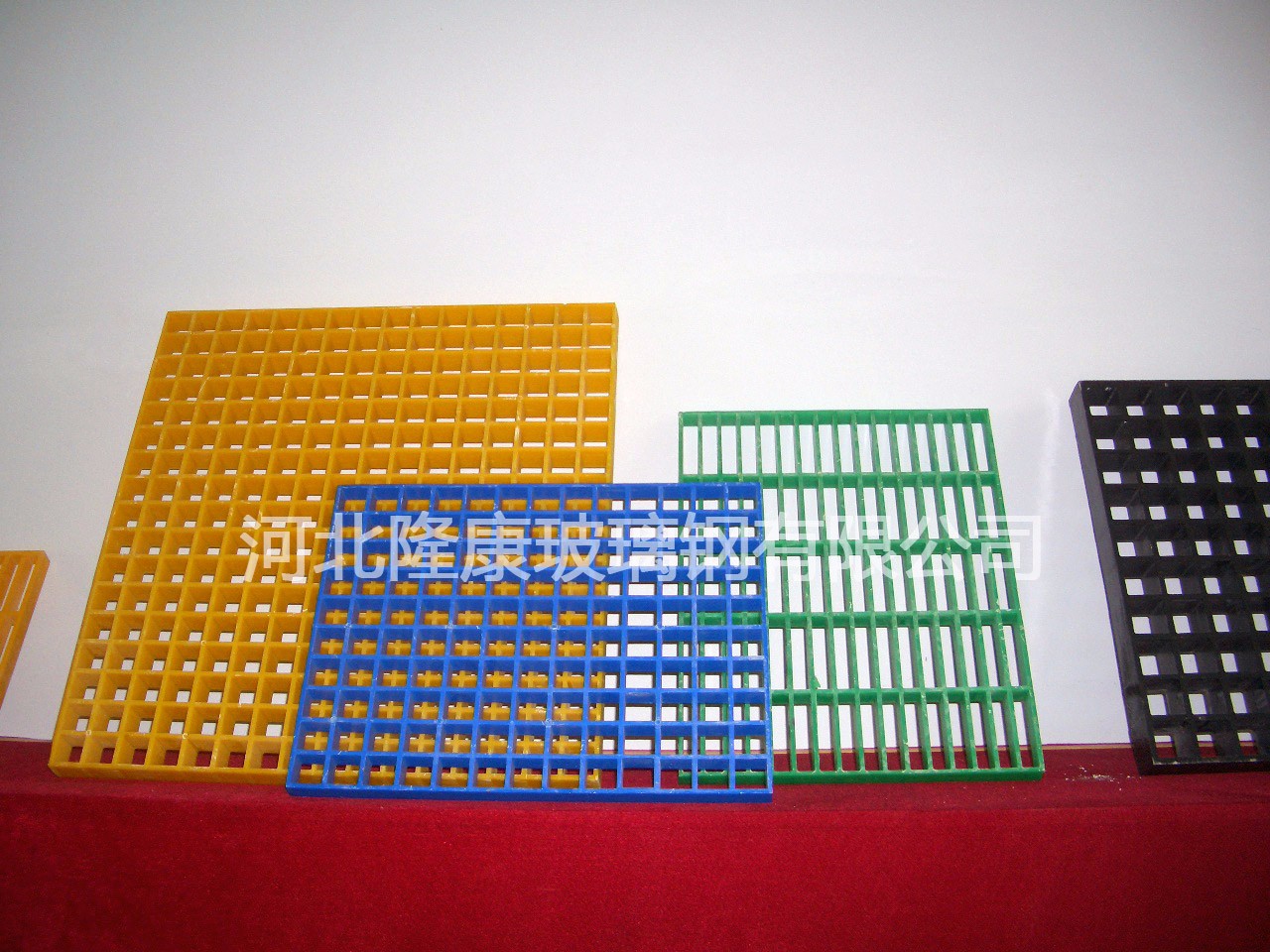 ����䓸��