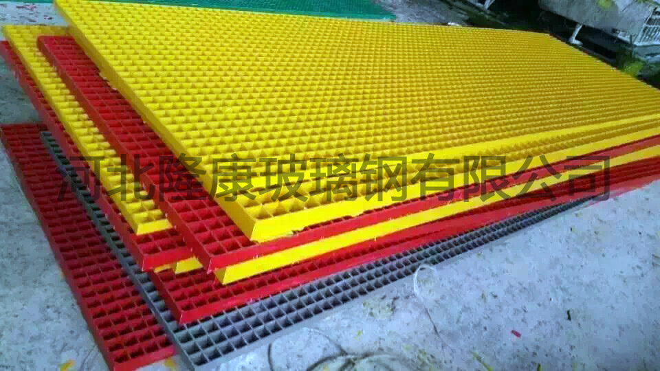 ����䓸��